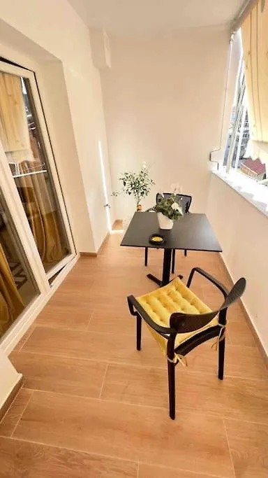 City Center Thebeeapartment, Myslym Shyri Tirana Albania