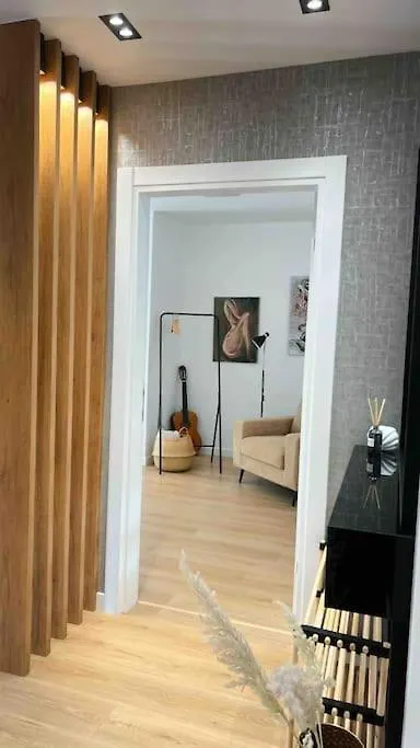 Apartment City Center Thebeeapartment, Myslym Shyri Tirana